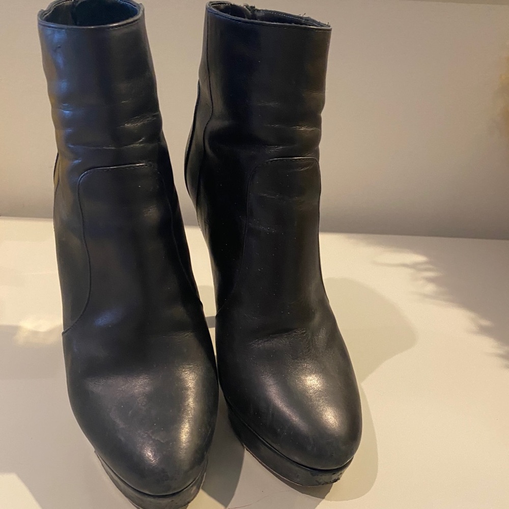 Jimmy Choo booties 36.5